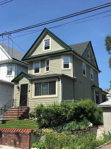 84-35 108th St, Jamaica, NY 11418-1217