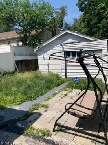 96 Rhode Island Ave, East Orange NJ  07018-2729 exterior