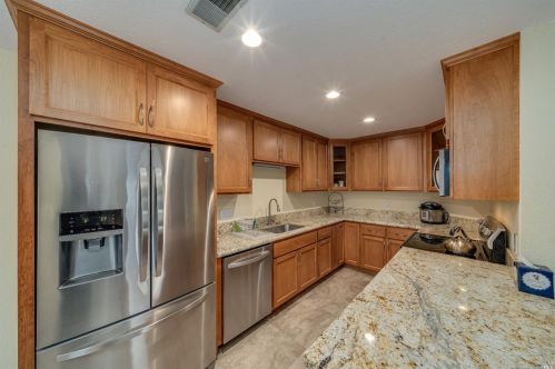 2503 Westberry Dr, Santa Rosa CA 95403-4135 exterior