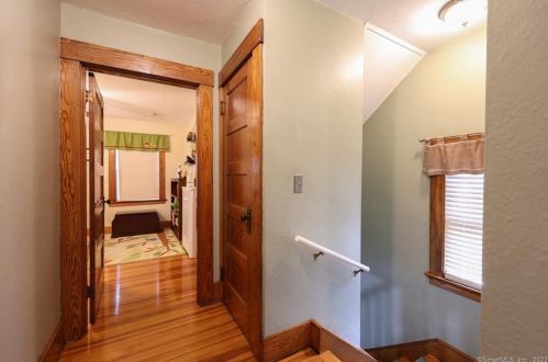 48 Lee Ave, Wallingford CT  06492-3610 exterior