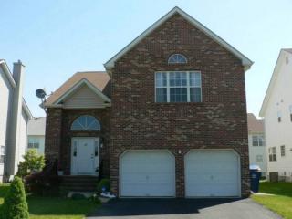 47 Canal View Dr, Trenton, NJ 08648-1319