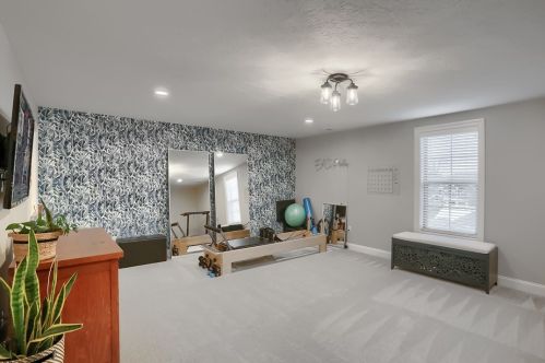 1655 Blackburn Heights Dr, Sewickley PA  15143-8627 exterior