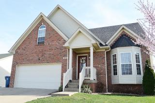 1115 Summit Dr, Shelbyville, KY 40065-9540