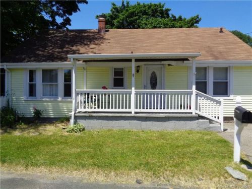 47 Catlin Pl, Huntington, CT 06484-4403