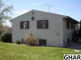1708 Old Carlisle Rd, Center Mills, PA 17304-9448