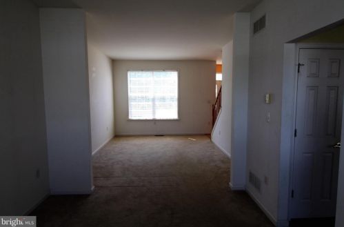 132 Parkers Dr, Dover DE  19904-1467 exterior