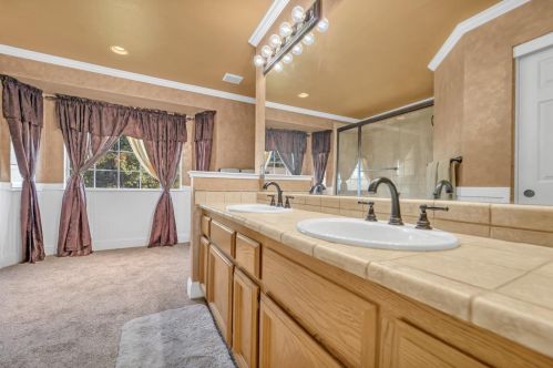 6364 David Ave, Loomis CA  95650-9568 exterior