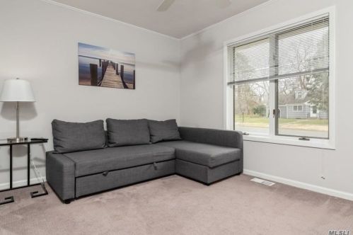 450 Bay Haven Ln, Southold NY  11971-4346 exterior