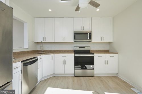 830 Wheeler Hill Dr, Washington, DC 20032-4143