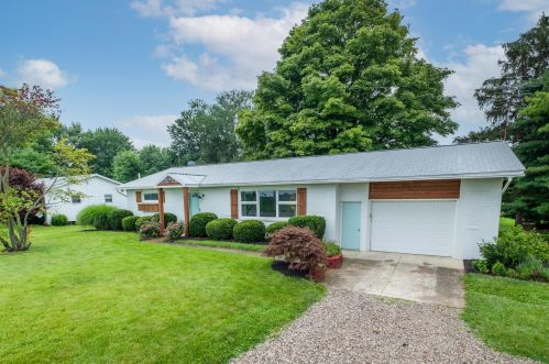 4329 Troy Rd, Delaware, OH 43015-9729