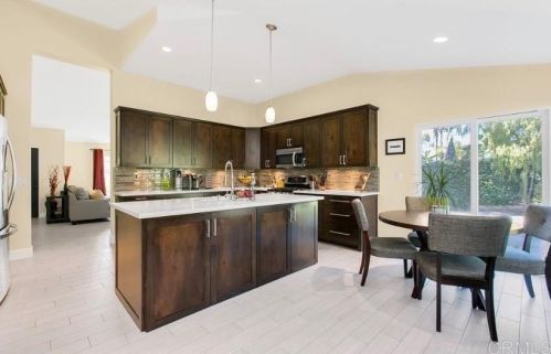 12989 Pipilo Ct, San Diego, CA 92129-3561