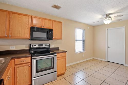 4854 Waterford Dr, Fort Worth TX  76179-4162 exterior