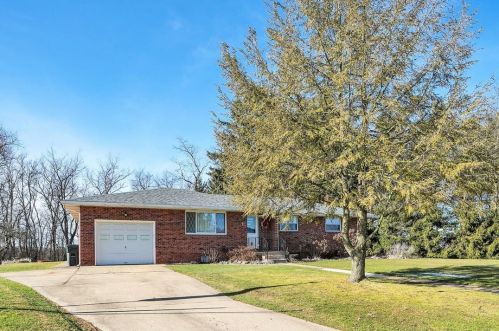11 Park Dr, Cheswick, PA 15024-9511