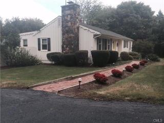24 Richmond Dr, Upper Stepney, CT 06468-2531