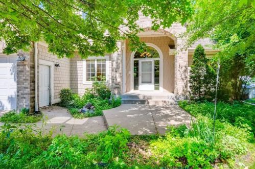 503 Dorland Rd, Saint Paul, MN 55119-6781