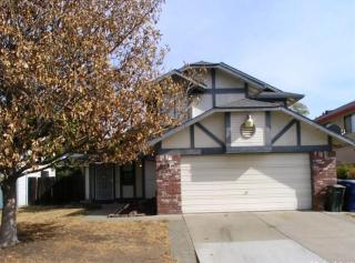 8443 Carlin Ave, Sacramento CA  95823-5651 exterior