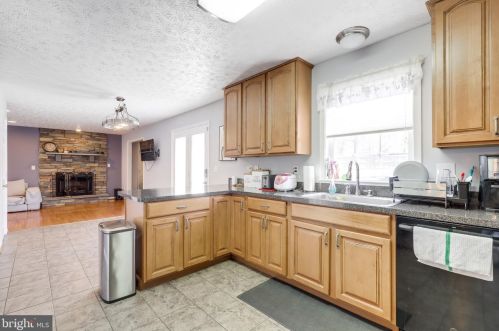 10521 Westfield Ln, Spotsylvania VA  22553-1862 exterior