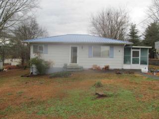 513 Sockhill Ave, Englewood, TN 37329-3126