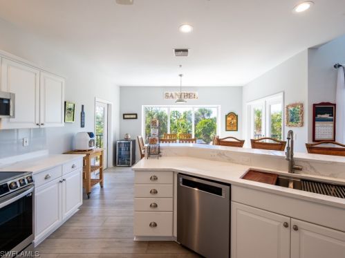 5298 Umbrella Pool Rd, Sanibel FL  33957-2407 exterior