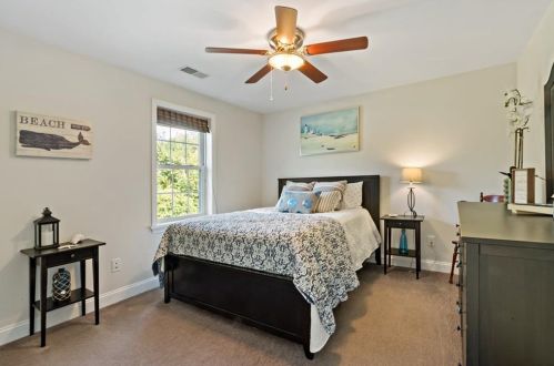 41 Orlando Dr, South Kingstown RI  02882-4416 exterior