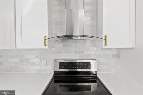 8 Morse Ave, Trenton NJ  08638-3517 exterior