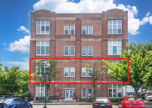 280 Main St, West Paterson NJ  07424-1236 exterior