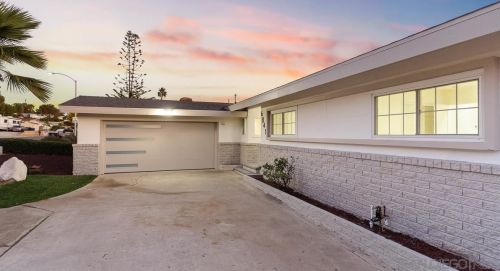 6841 Airoso Ave, San Diego CA  92120-5301 exterior