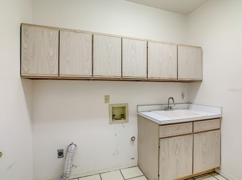 1285 Wellington Ter, Maitland FL  32751-3465 exterior