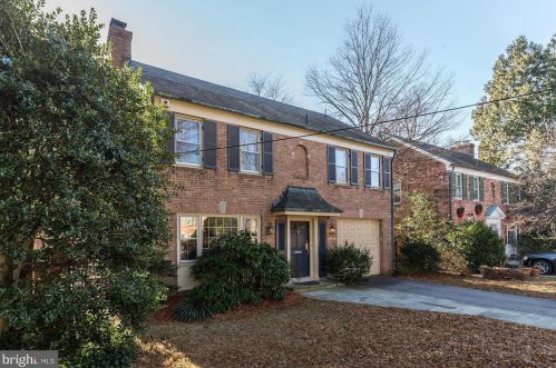 4836 Van Ness St, Washington, DC 20016-2354