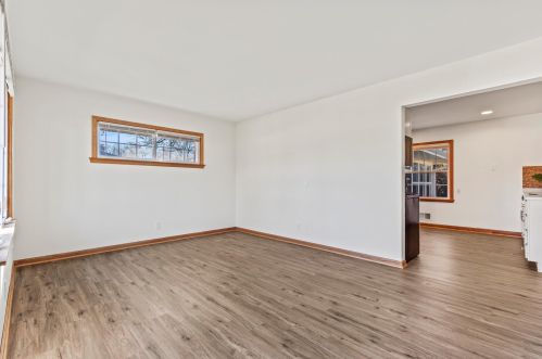 939 Kims Ln, Mukwonago WI  53149-1118 exterior