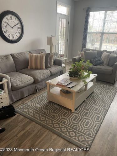 129 Sophee Ln, Lakewood NJ  08701-6286 exterior