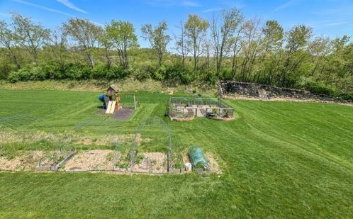 280 Estates Dr, Gibsonia, PA 15044-9102