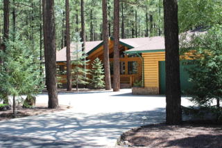 3299 Lake View Dr, Pinetop, AZ 85935-8717