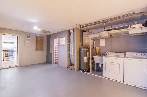 6651 Cradle Ct, New Port Richey FL  34653-3403 exterior