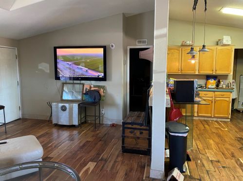 6466 Barwick Dr, Cave Creek, AZ 85331-3102