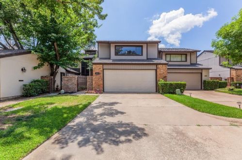 1012 Woodoak Ct, Fort Worth, TX 76112-2006