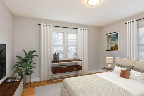 8 Frederick St, East Brunswick NJ  08816-3826 exterior