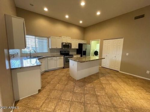 3443 Thornton Ave, Gilbert AZ 85297-5215 exterior