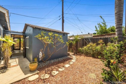 1109 Tulsa St, El Cajon CA  92019-2165 exterior