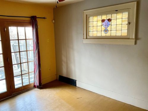 1806 Powers St, Mckeesport PA  15132-5149 exterior