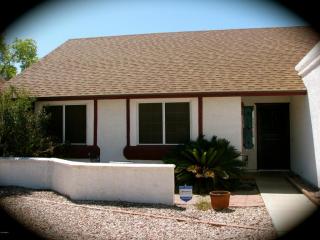 5449 Shaw Butte Dr, Glendale, AZ 85304-2729
