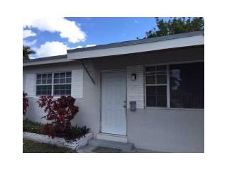 2619 Flamingo Dr, Hollywood FL  33023-4640 exterior