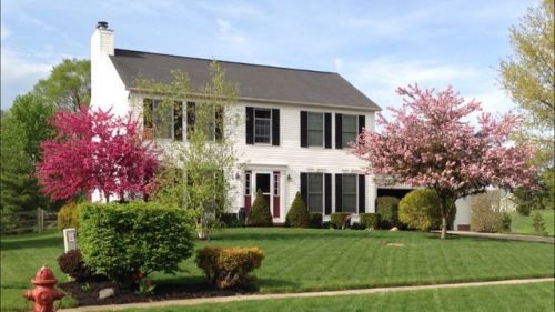 150 Pine Needle Dr, Seville, OH 44273-8807