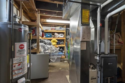 3213 42, Milwaukee WI 53216-3516 exterior