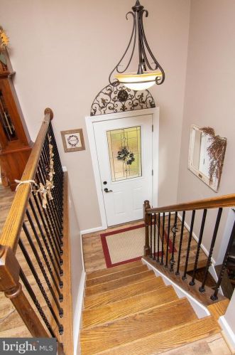 44 Thunder Trl, Charnita, PA 17320-8947