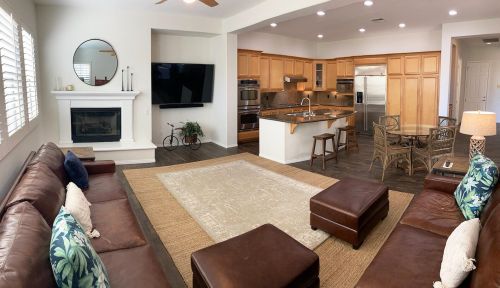 43708 Parkway Esplanade, La Quinta CA  92253-4099 exterior