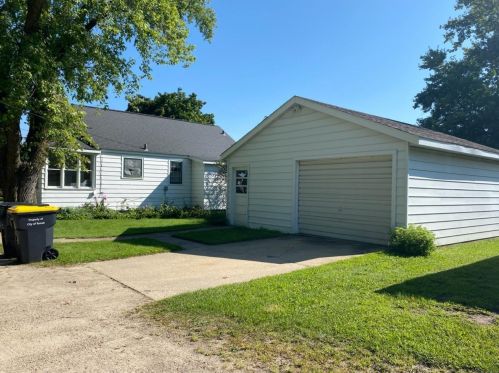 417 Monowau St, Tomah, WI 54660-2117