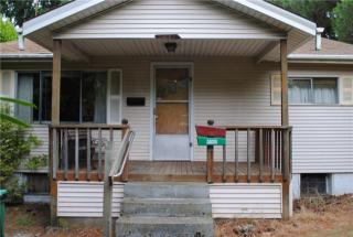 10442 17th Ave, Seattle, WA 98168-1638