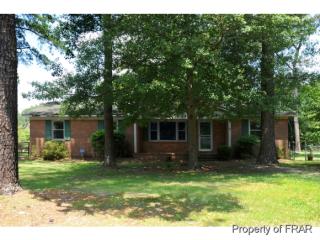 1502 Berriedale Dr, Fayetteville, NC 28304-5501