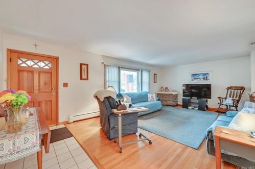 384 New Vernon Rd, Middletown NY  10940-7535 exterior